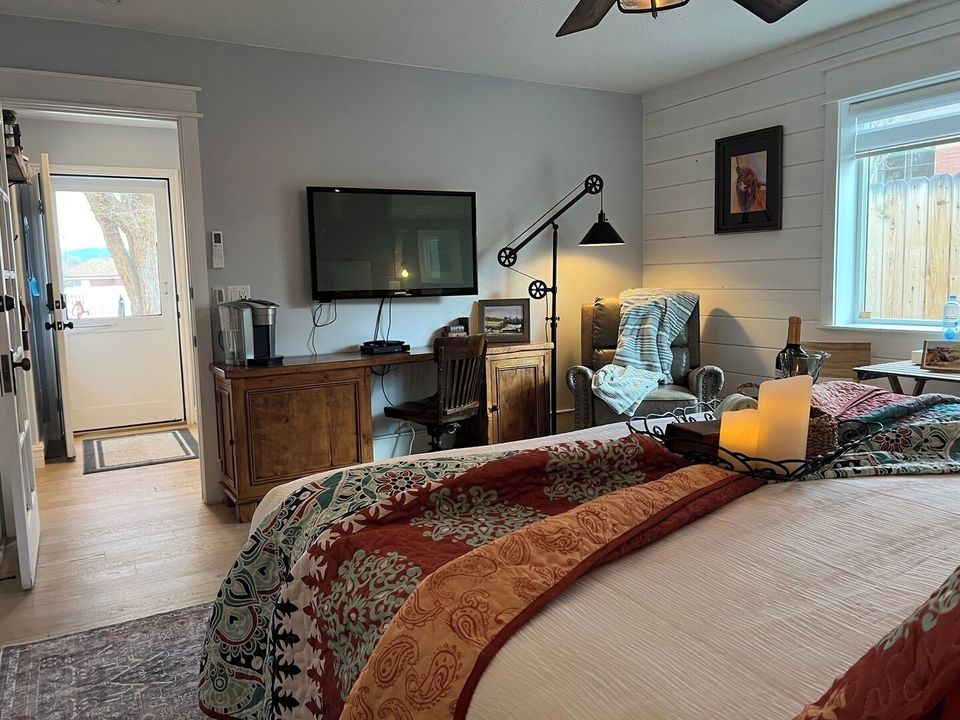 The Carriage House photo