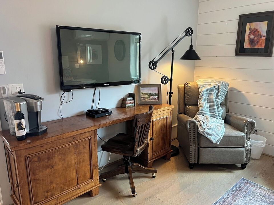 The Carriage House photo