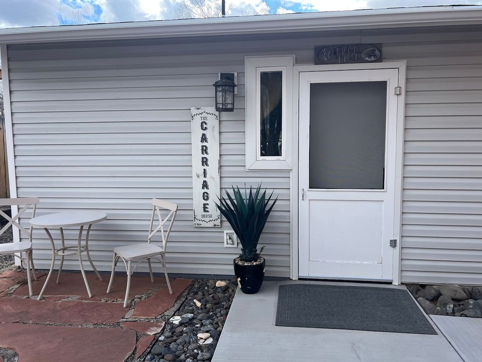 The Carriage House photo